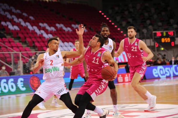 [CBA]浙江稠州金租力争主场首胜.